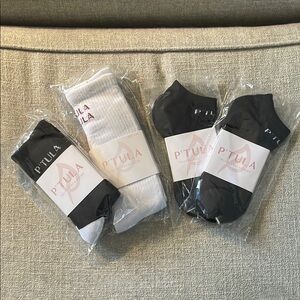 PTULA Black and White Socks Set